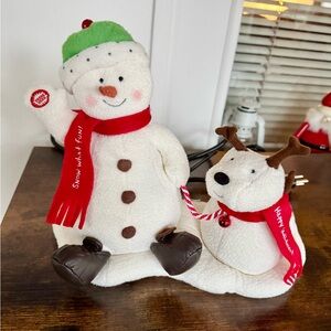 2004 Hallmark Jingle Pals Animated Singing Dancing Snowman and Dog